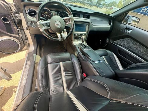 Used 2014 Ford Mustang GT Premium RWD image 13