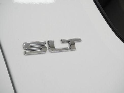 Used 2019 GMC Acadia SLT AWD/4WD image 33