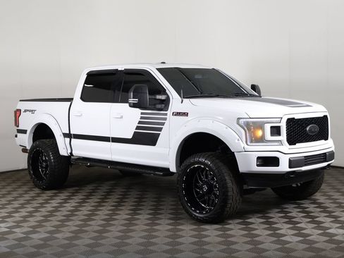 Used 2018 Ford F150 XLT w/ Equipment Group 302A Luxury AWD/4WD image 48