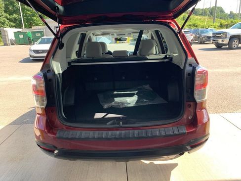 Used 2018 Subaru Forester 2.5i Premium AWD/4WD image 17