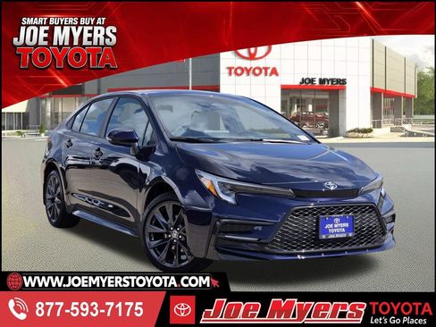 Used 2026 Toyota Corolla SE FWD image 1