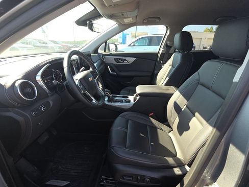 Used 2023 Chevrolet Blazer LT w/ Sound & Technology Package FWD image 15