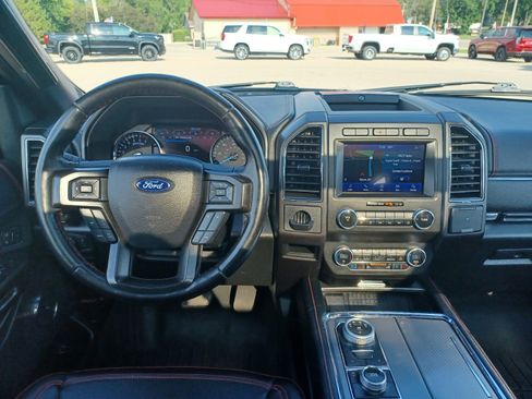 Used 2021 Ford Expedition Limited AWD/4WD image 14