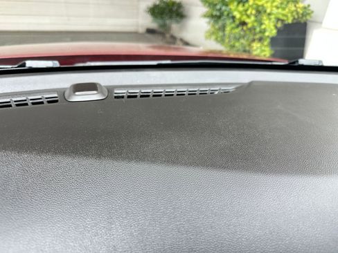 Used 2025 Chevrolet TrailBlazer LT image 18