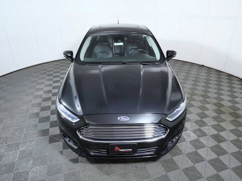 Used 2014 Ford Fusion SE w/ Equipment Group 202A FWD image 3