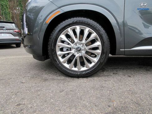 Used 2020 Hyundai Palisade Limited image 34