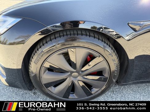 Used 2024 Tesla Model S Plaid image 27