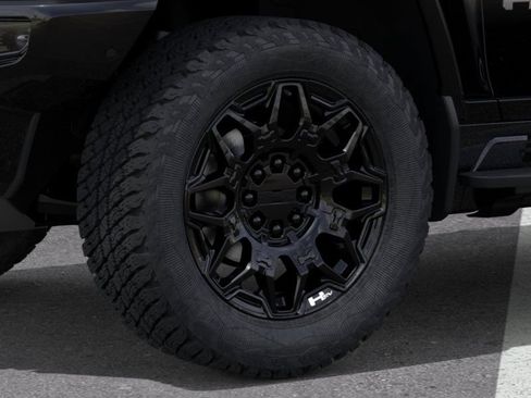 New 2026 GMC Hummer EV 4x4 Crew Cab image 9