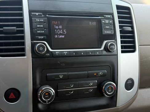 Used 2016 Nissan Frontier SV AWD/4WD image 30