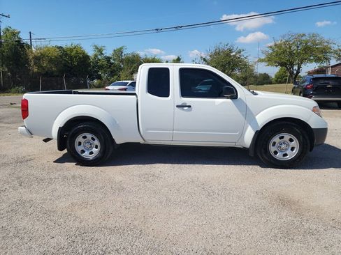 Used 2021 Nissan Frontier S image 8
