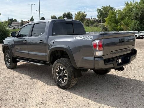 Used 2022 Toyota Tacoma TRD Off-Road w/ Technology Package AWD/4WD image 3