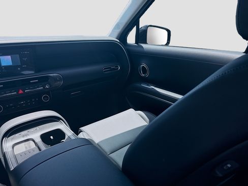 New 2026 Hyundai Palisade FWD Hybrid image 16