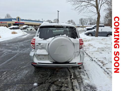 Used 2010 Toyota RAV4 Limited image 5