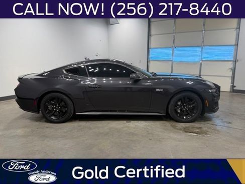 Used 2024 Ford Mustang GT RWD image 5