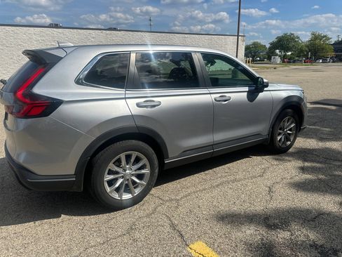 Used 2024 Honda CR-V EX image 18