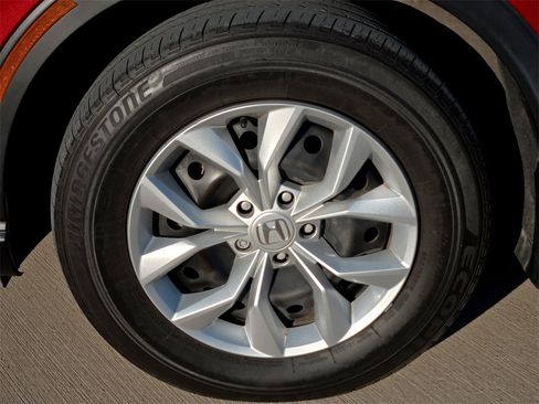 Used 2024 Honda CR-V LX image 9