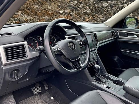 Used 2019 Volkswagen Atlas SE image 12