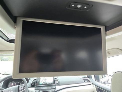 New 2026 Honda Odyssey Touring image 8