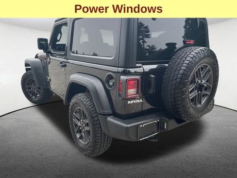 Used 2024 Jeep Wrangler Sport AWD/4WD image 9