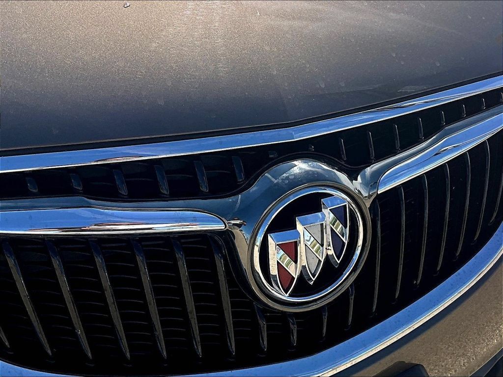 Used 2019 Buick Envision Essence AWD/4WD image 35