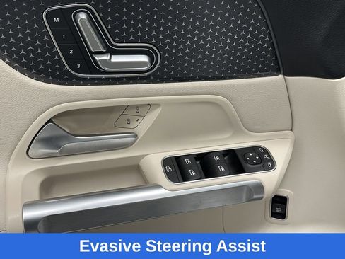 Certified 2024 Mercedes-Benz EQB 250+ image 11