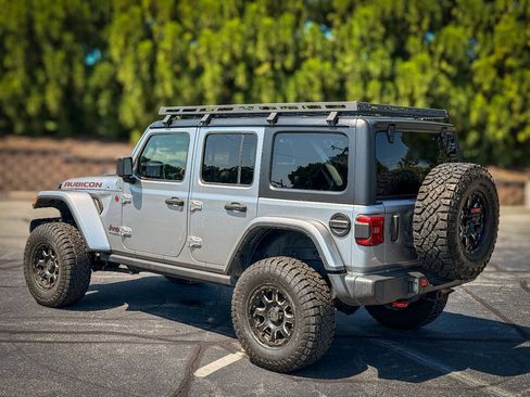 Used 2021 Jeep Wrangler Unlimited Rubicon AWD/4WD image 5