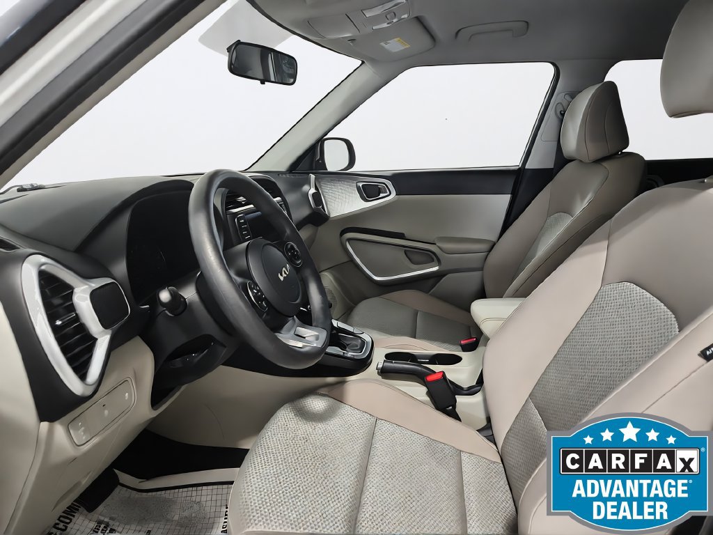 Used 2022 Kia Soul LX FWD image 25