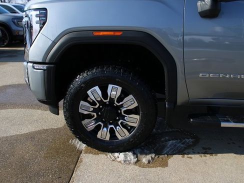 New 2026 GMC Sierra 3500 Denali w/ Denali Reserve Package image 8