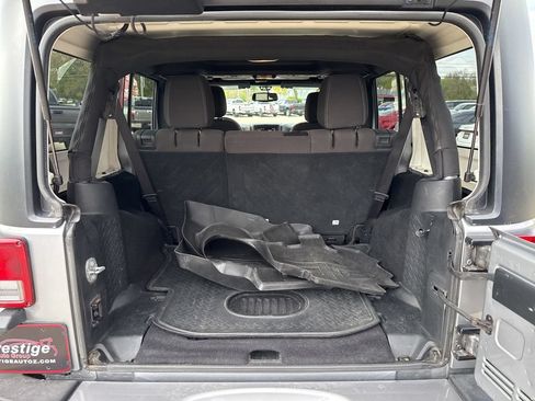 Used 2017 Jeep Wrangler Unlimited Sahara w/ Dual Top Group AWD/4WD image 51