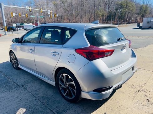 Used 2016 Scion iM image 7