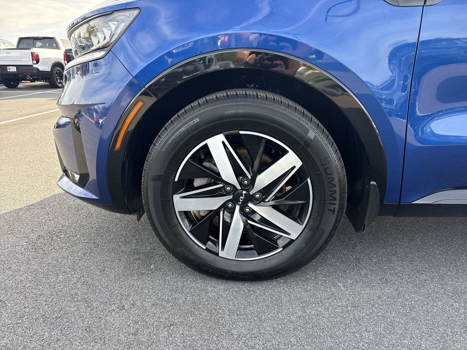 Used 2023 Kia Sorento S w/ Panoramic Sunroof Package FWD image 10