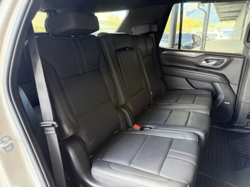 Used 2022 Chevrolet Tahoe RST AWD/4WD image 19