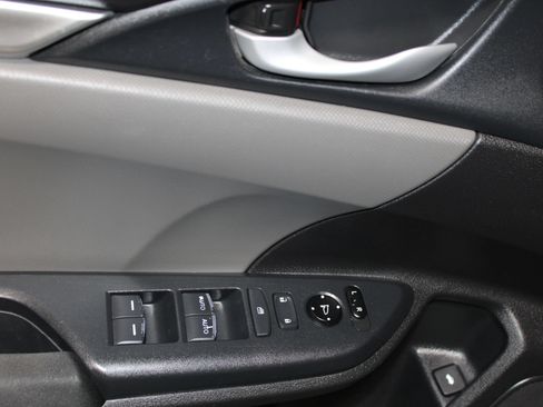 Used 2016 Honda Civic LX image 10