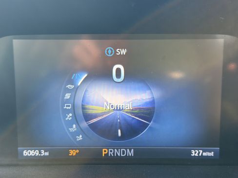 Used 2024 Ford Ranger XLT w/ FX4 Off-Road Package image 24