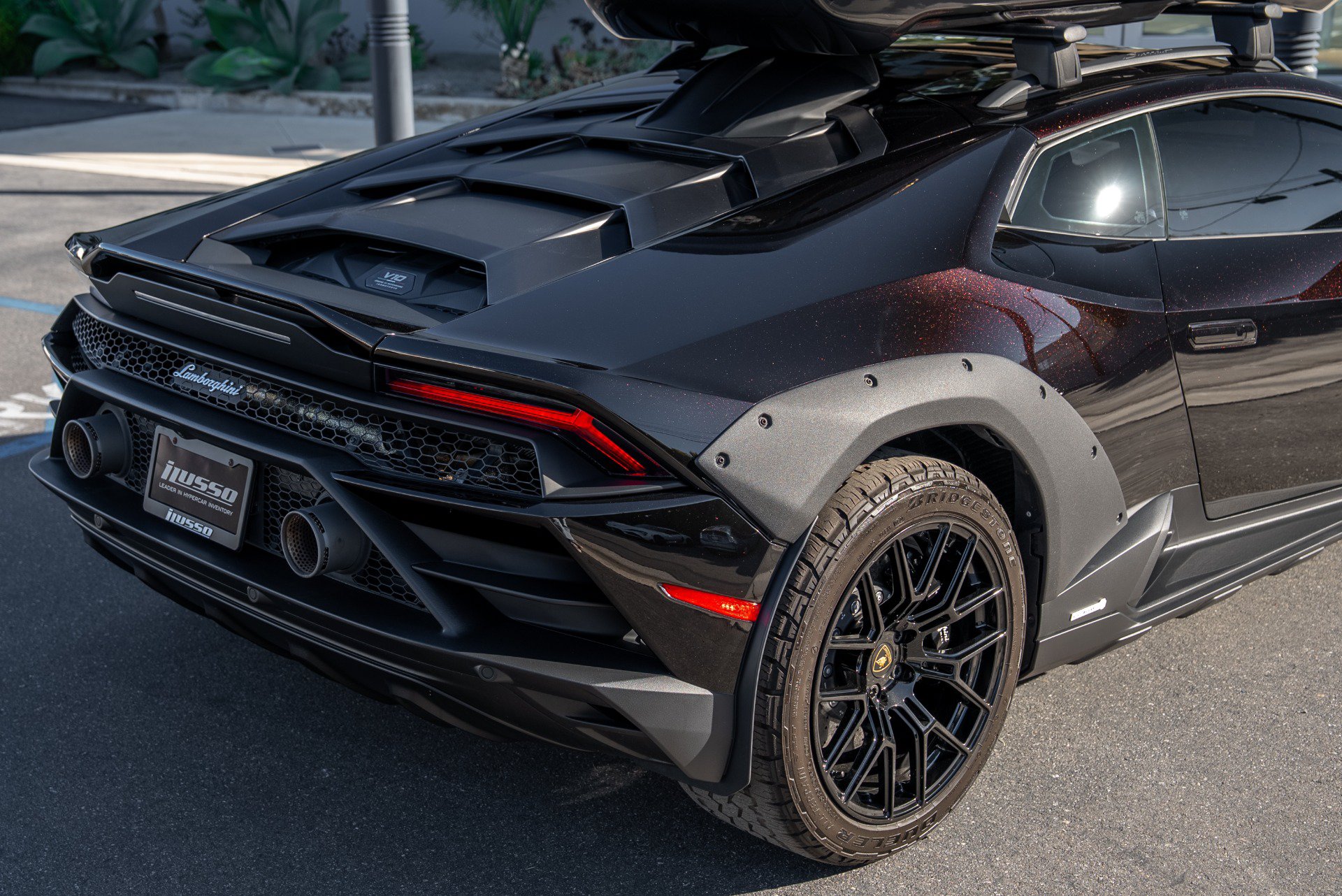 Used 2024 Lamborghini Huracan Sterrato AWD/4WD image 31