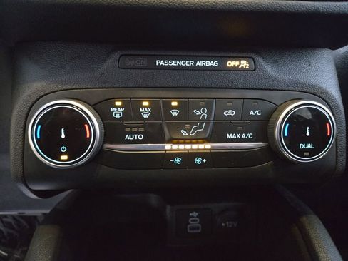 Used 2025 Ford Escape Active image 23