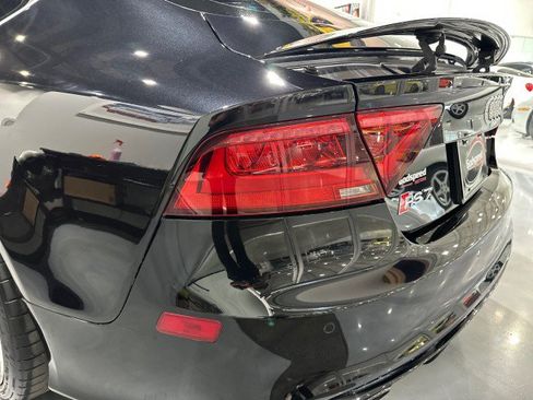 Used 2014 Audi RS 7 Prestige AWD/4WD image 35