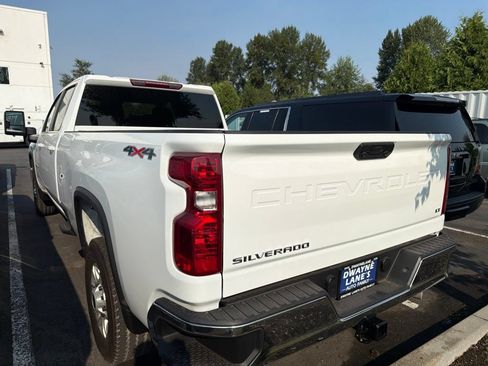 Used 2026 Chevrolet Silverado 2500 LT AWD/4WD image 3