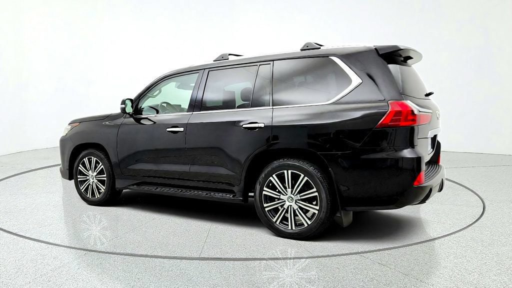 Used 2019 Lexus LX 570 4WD w/ Luxury Package image 7