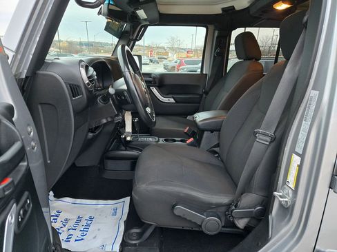 Used 2017 Jeep Wrangler Unlimited Sport w/ Quick Order Package 24S image 12