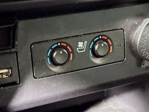 Certified 2022 Toyota 4Runner Limited AWD/4WD image 23