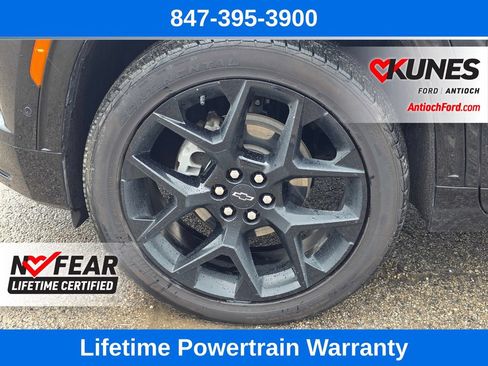 Used 2024 Chevrolet Traverse RS AWD/4WD image 13