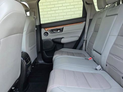 Used 2020 Honda CR-V Touring image 13