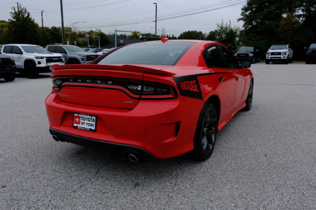 Used 2019 Dodge Charger GT RWD image 3