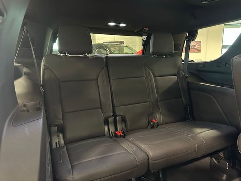 Used 2023 Chevrolet Tahoe Z71 w/ Luxury Package image 41