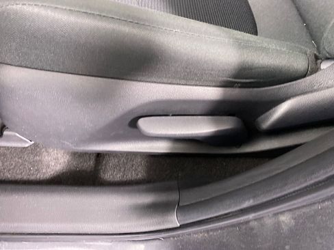 Certified 2023 Toyota RAV4 LE image 9