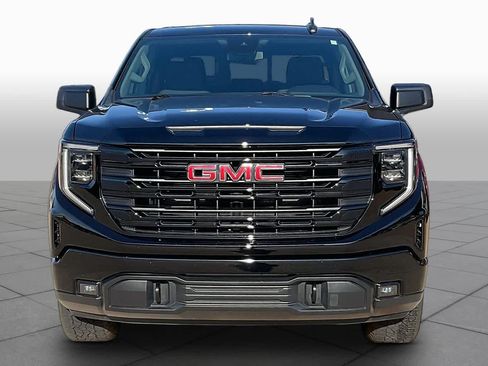 Used 2024 GMC Sierra 1500 Elevation w/ Preferred Package AWD/4WD image 3
