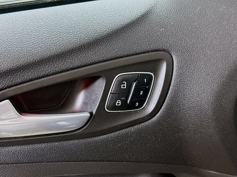 Used 2017 Ford Escape Titanium AWD/4WD image 19