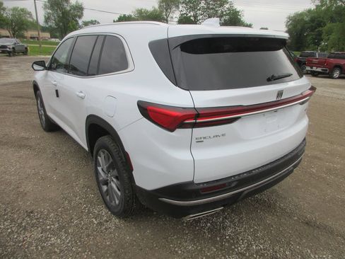 New 2026 Buick Enclave Preferred w/ Power Package AWD/4WD image 7
