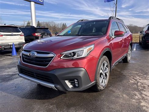 Used 2020 Subaru Outback Limited image 5